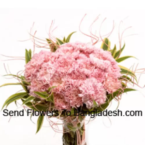 一束24朵粉色康乃馨，搭配当季花材