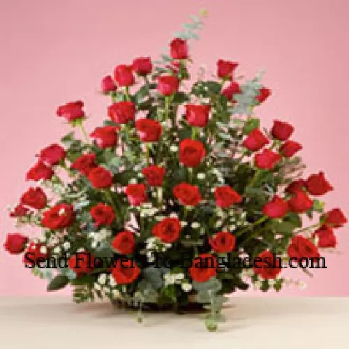 Korb mit 50 roten Rosen