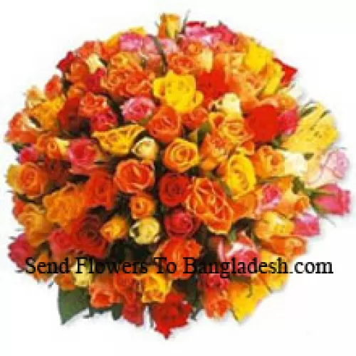 Букет из 100 смешанных цветных роз